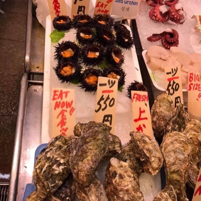 京都必去錦市場🤭魚生即買即食超新鮮🫶🏻