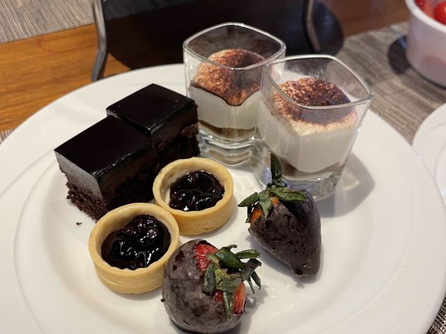 $1100 維港staycation，包早餐下午茶，仲有桑拿泳池公園攀石任你玩