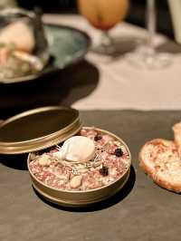 𓆰 Fine Dining with City Landscape