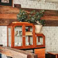 คาเฟ่ดีมีสไตล์ Grocer's ที่ปราณบุรี