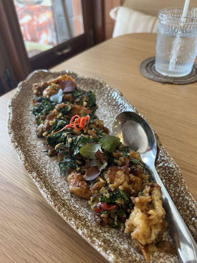 ร้านลือจันท์ อาหารพื้นเมือง ต้องลอง🙃