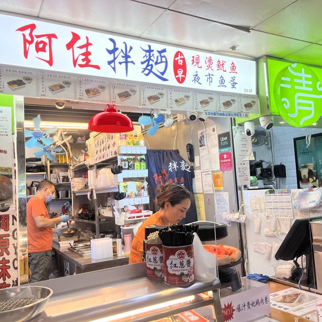 葵涌廣場-很地道,位于葵芳地鐵站隔離的地道又貼地商場