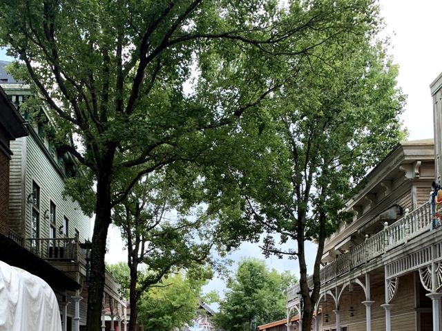 🎪 六福村，童話冒險的經典之地 🏰