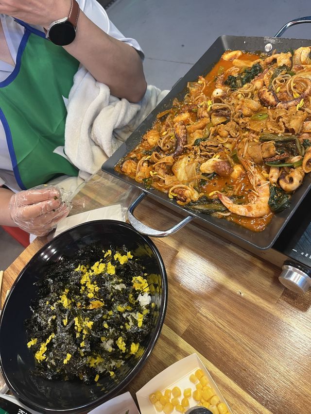 여수 여행 필수코스 낭만포차거리 돌문어삼합