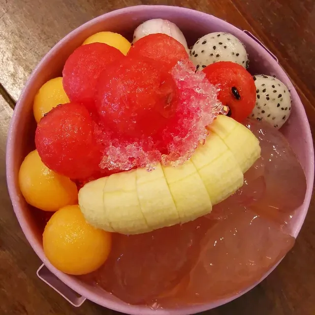 ภูเก็ต  มาทำอะไรกัน...