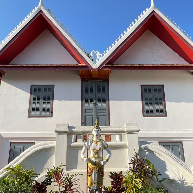 Spiritual Bliss at Wat Nong