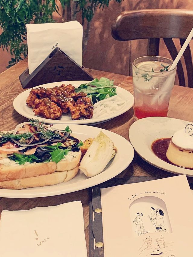 Cafe Waku