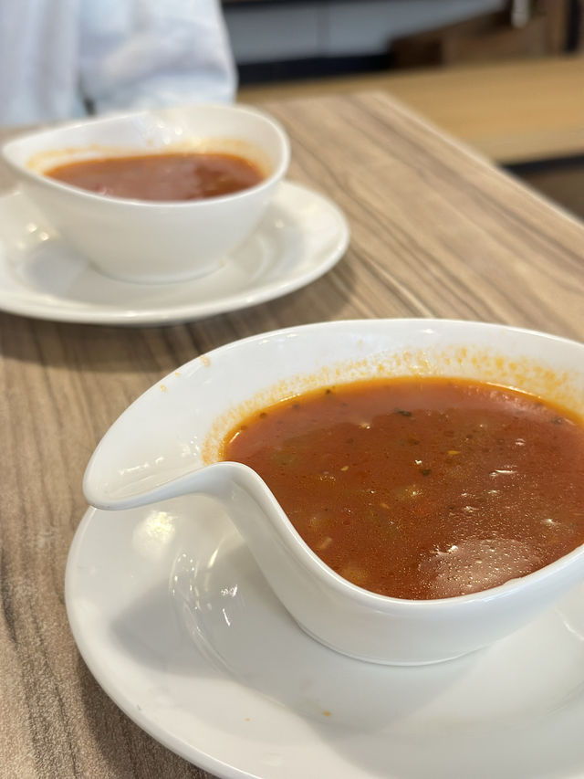 探索美味之旅：Bea’s Bistro美式餐館 🍽️