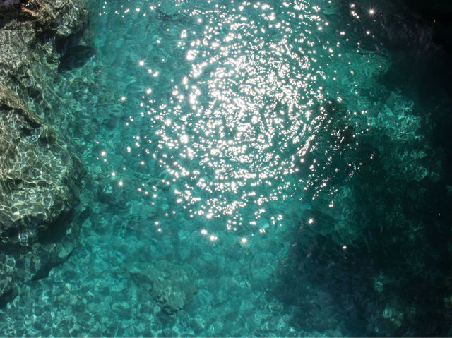 Azure blue glacial water 💦 