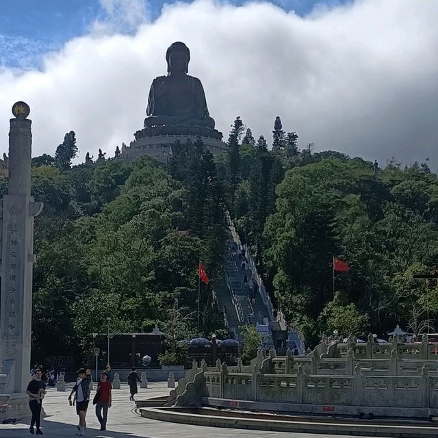 Discover Serenity:Journey to the Big Buddha