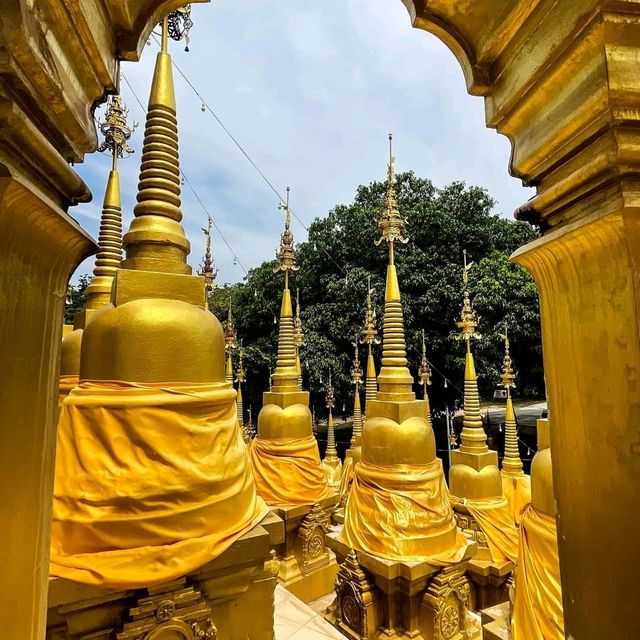 พามาทำยุญวัดป่าสว่างบุญ