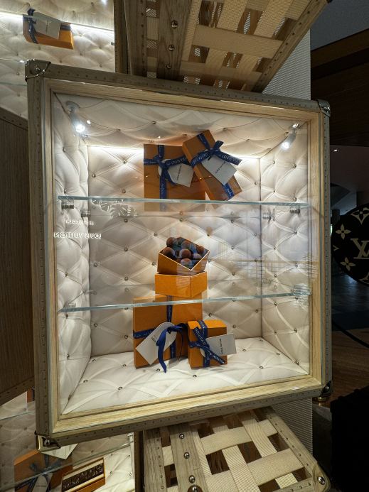 Le Chocolat Maxime Frédéric at Louis Vuitton | Trip.com Singapore