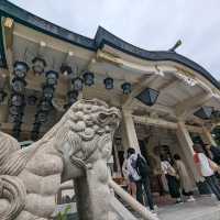 日本大阪-網紅打卡勝地的獅子大張口：難波八阪神社