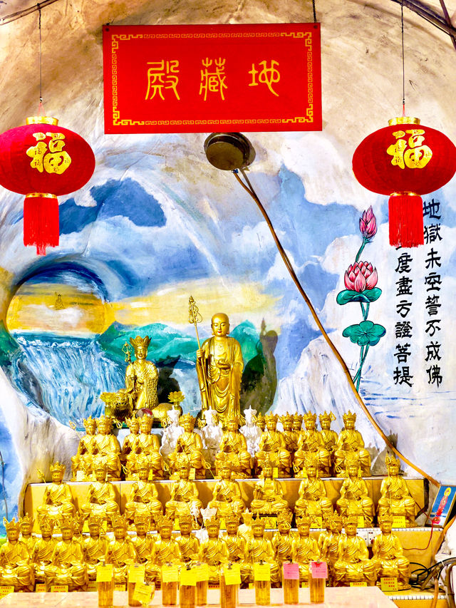 Exploring The Famous Guan Yin Temple Ipoh🇲🇾✨