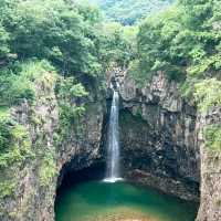 「千條瀑布 - 大自然奇景，敬畏自然之美」