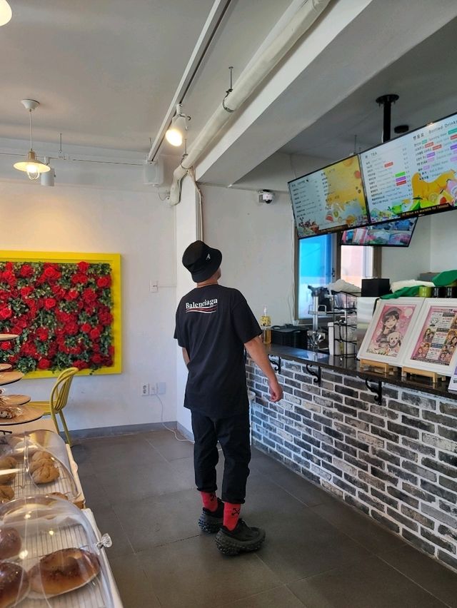 어린왕자가 시그니처인 감천문화마을 소행성B612카페☕️