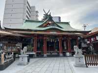 兵庫県尼崎市。大きな鳥居と遊具があります『尼崎えびす神社』