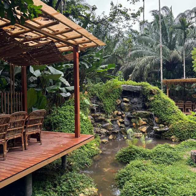 🏡 บ้านไร่ ไออรุณ  baan rai i arun 