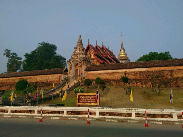 พระธาตุลำปางหลวง พระธาตุประจำปีเกิด ปีฉลู