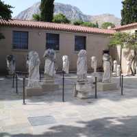 AncientWorld is where history comes alive! 