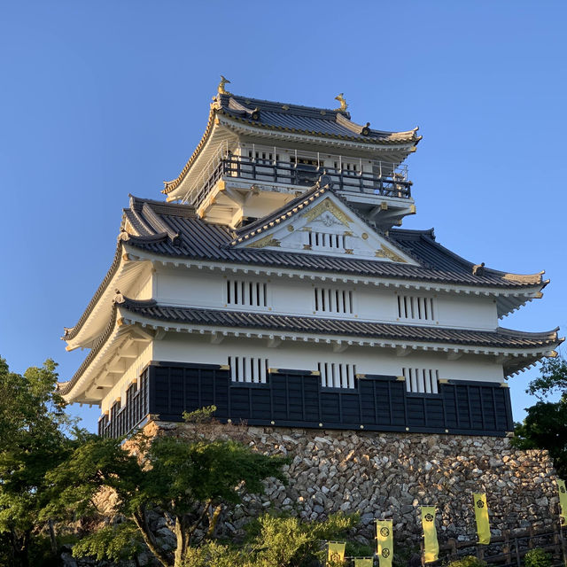 夕暮れの岐阜城