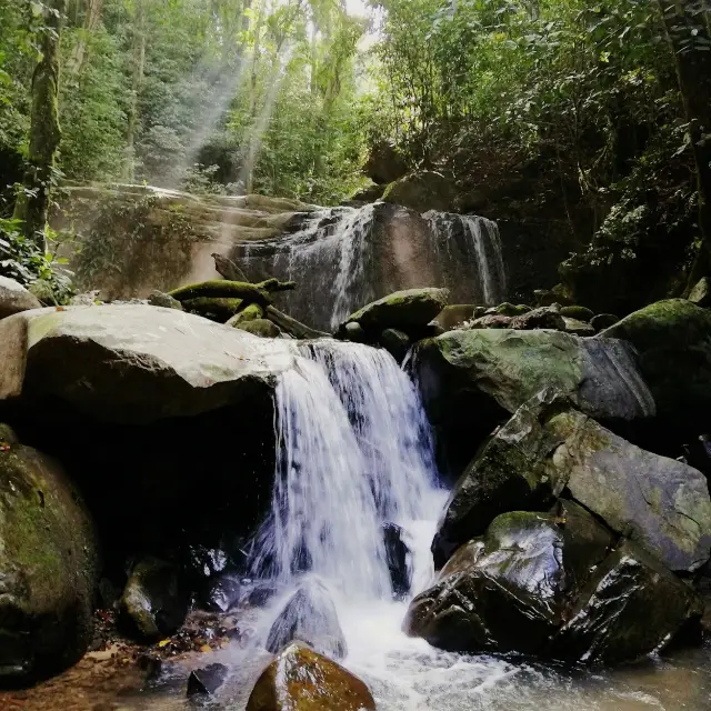 Ulu Kionsom Waterfall