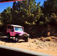 "Thrilling Four-Wheel Jungle Trekking in Sedona: An Exciting Outdoor Adventure"