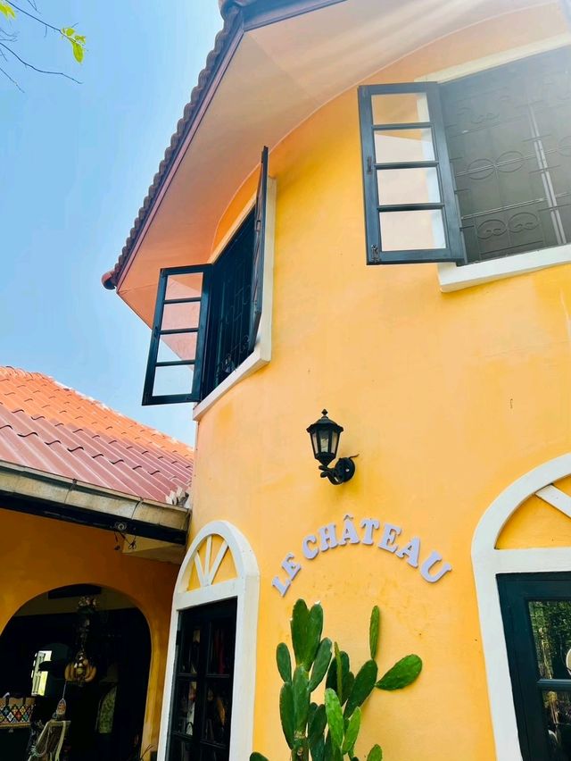 Le château Uttaradit