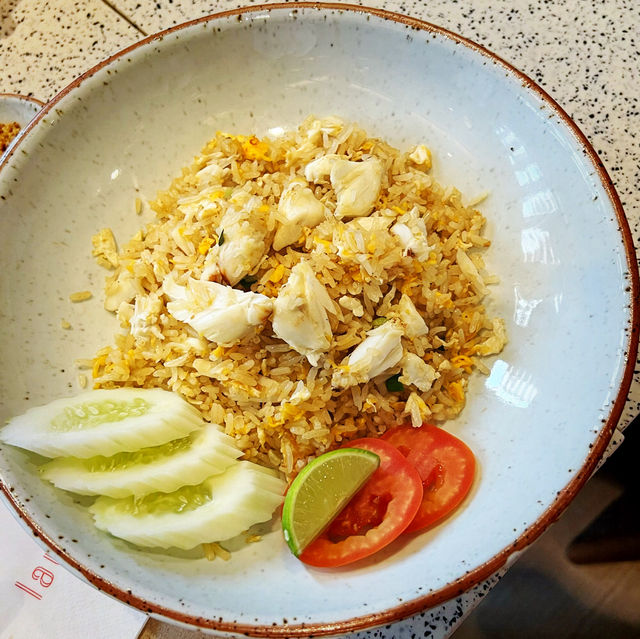 泰國🇹🇭曼谷Ari區好吃的米其林泰式料理餐廳