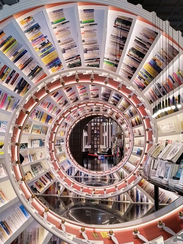 Beautiful bookstore!!!