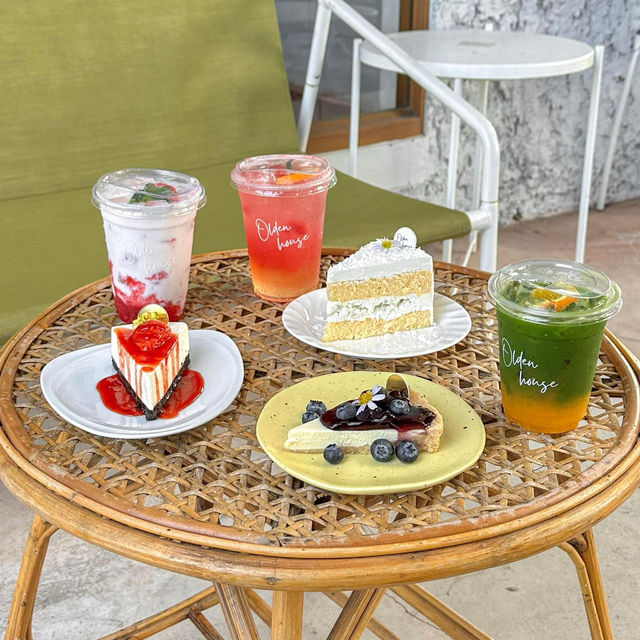  Olden House Cafe