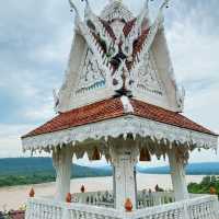 วัดถ้ำคูหาสวรรค์ - ชมวิวแม่น้ำโขง และฆ้องใหญ่