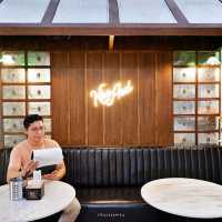 ขาหมูโกอ๊อด หน้าวัดเทพ เจ้าเก่า สาขา 2