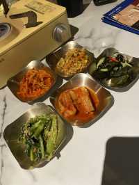 《初瓦》：王品x韓式料理 獨特大醬泡菜風味