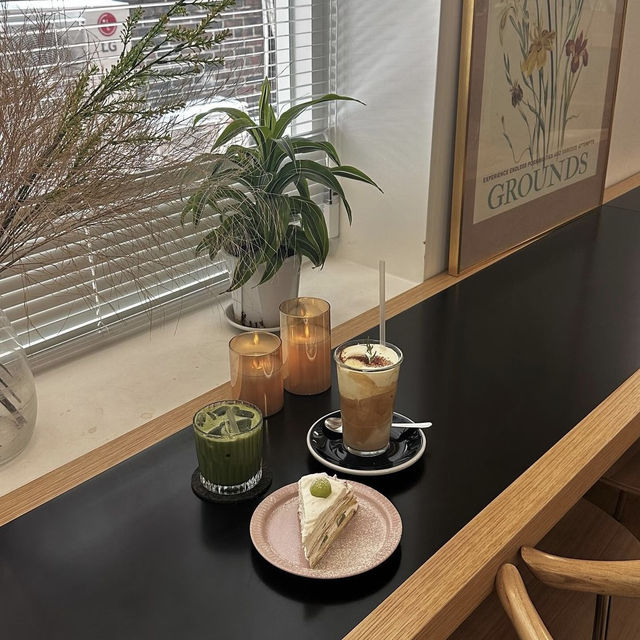 【韓国】シャインマスカットのミルクレープが絶品のハンナムドンカフェ❣️
