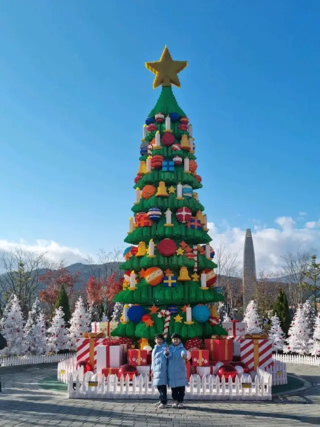 Legoland is ready for Christmas!!!