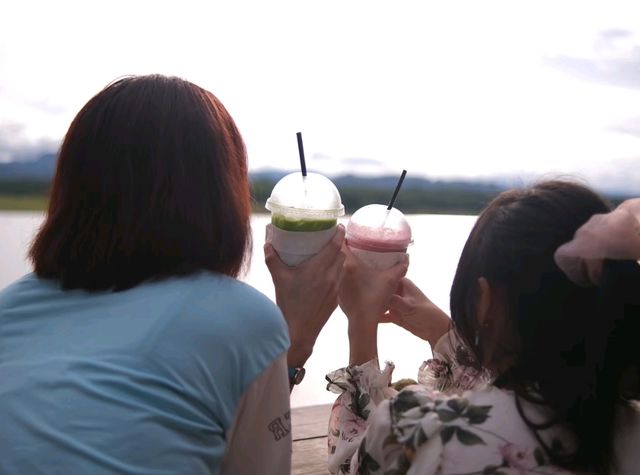 กาแฟหลักสิบ วิวหลักล้าน กาญจนบุรี