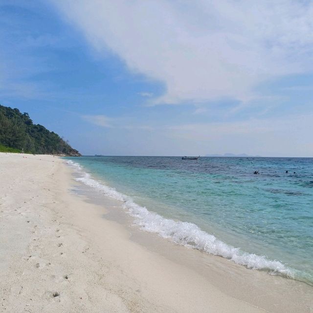 泰國麗貝島外島海洋公園景點:Koh Adang, Tarutao National Park，適合露營🏕️拍照📸打卡