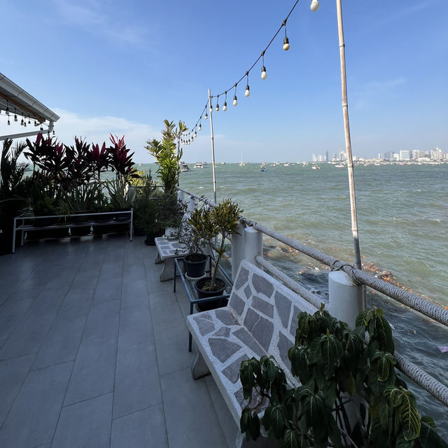 BANLAY Home Cafe • พัทยา