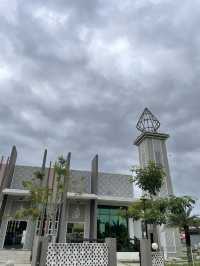 Stunning architecture design in Gua Musang Mosque 