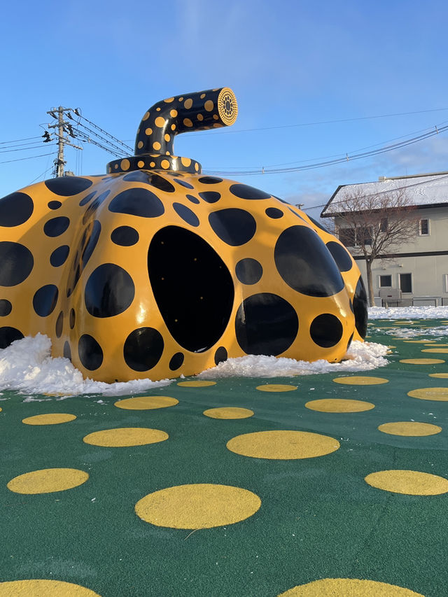 十和田｜在寒冬遇到溫暖的藝術 十和田現代美術館