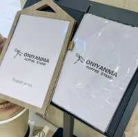 삿포로에서 에스프레소 커피 아이스크림과 라떼로 유명한 카페 - ONIYANMA COFFEE STAND