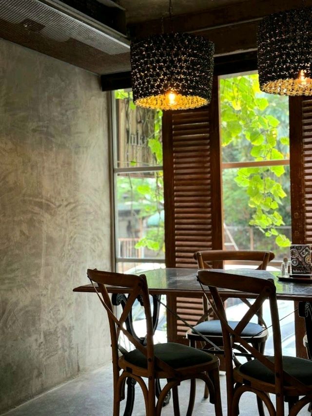 Luka Cafe 