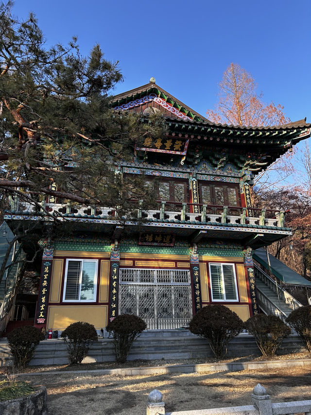 추운데도 절 마당을 스치는 바람 소리를 느낄수 있는 삼성산 보장사🇰🇷
