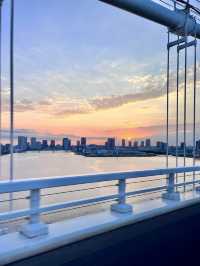 都市夜幕下的閃耀詩篇