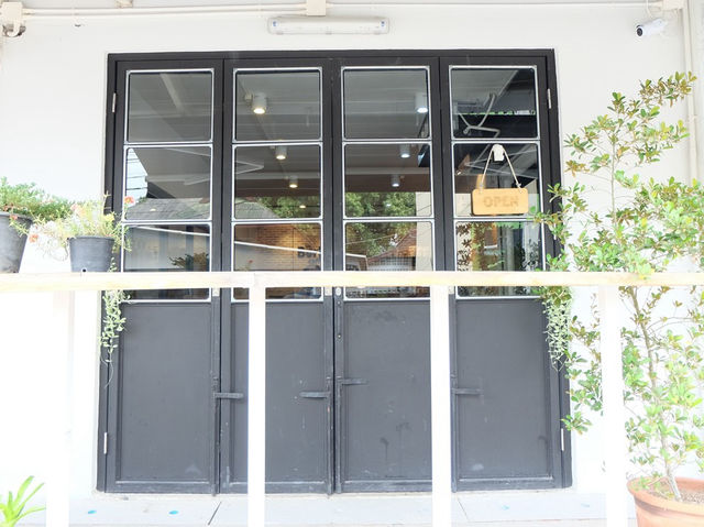 Burkta coffee : คาเฟ่โซนท่าแพ เชียงใหม่