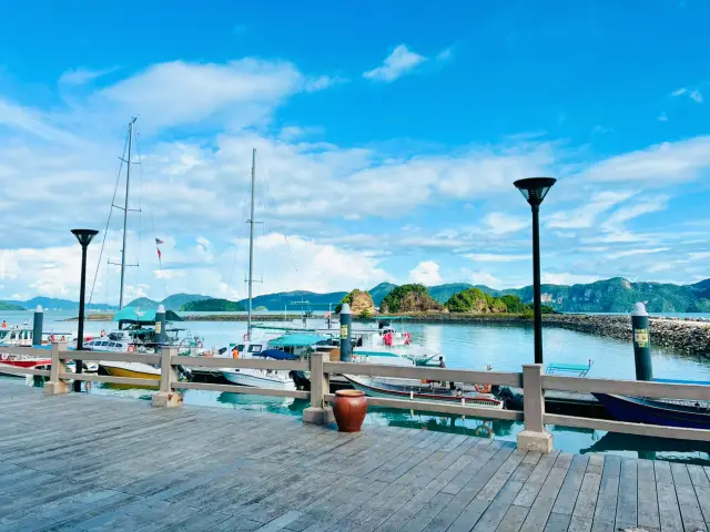 “Sunset Serenity: Langkawi Luxury Cruise with BBQ & amazing Sunset”