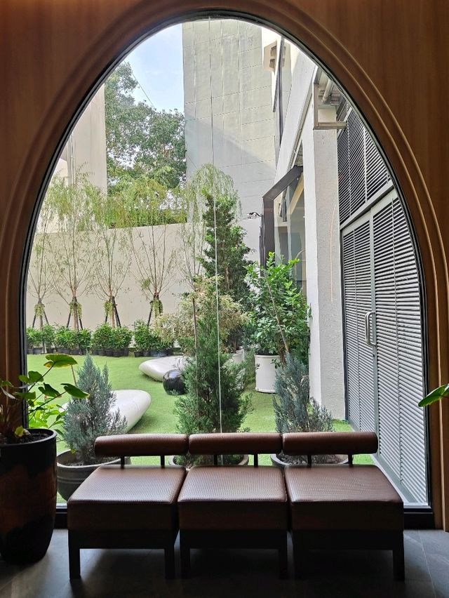 Graph Hotel โรงแรมสวยย่านรัชดา