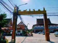 泰國曼谷湄南河畔著名古跡皇家寺廟景點：Wat Thong Nai，暹羅文化藝術風格寺廟建築，適合打卡拍照📸