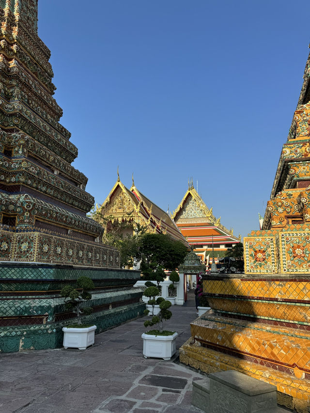 Breathtaking Details of Bangkok City: Wat Pho
